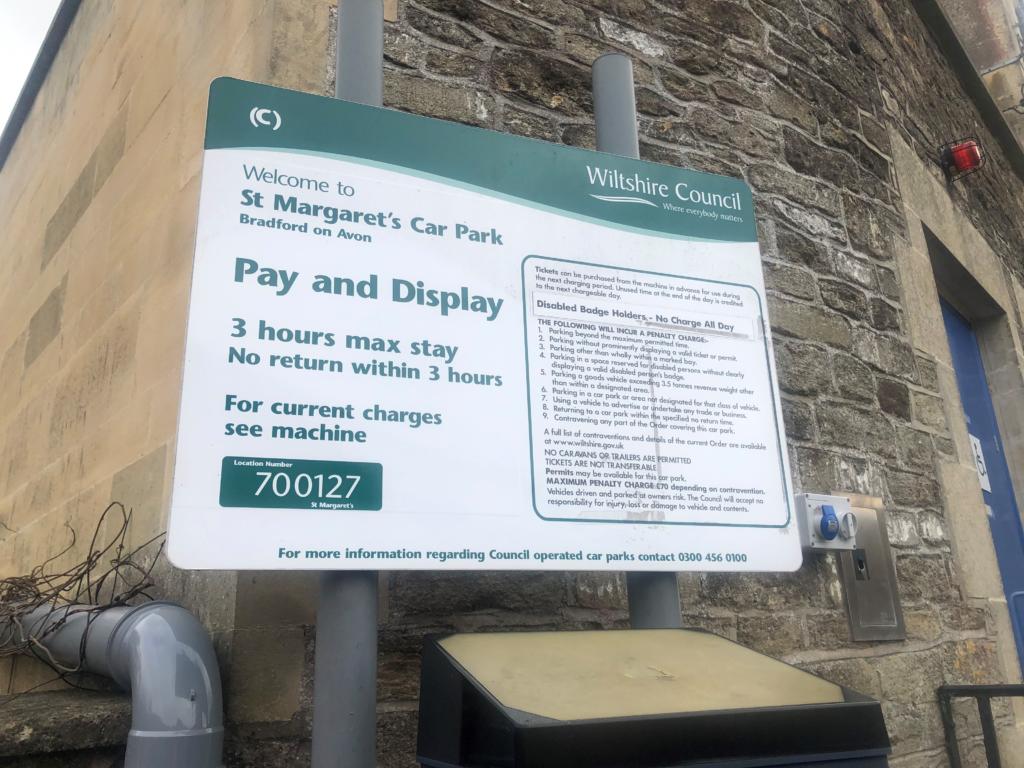 pay and display sing in St Margaret's Carpark