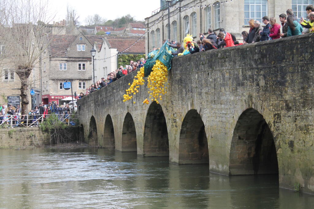 The kick off of Duck Race 2023 from the Town Bridge